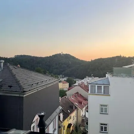 Francis Ii - Center 아파트